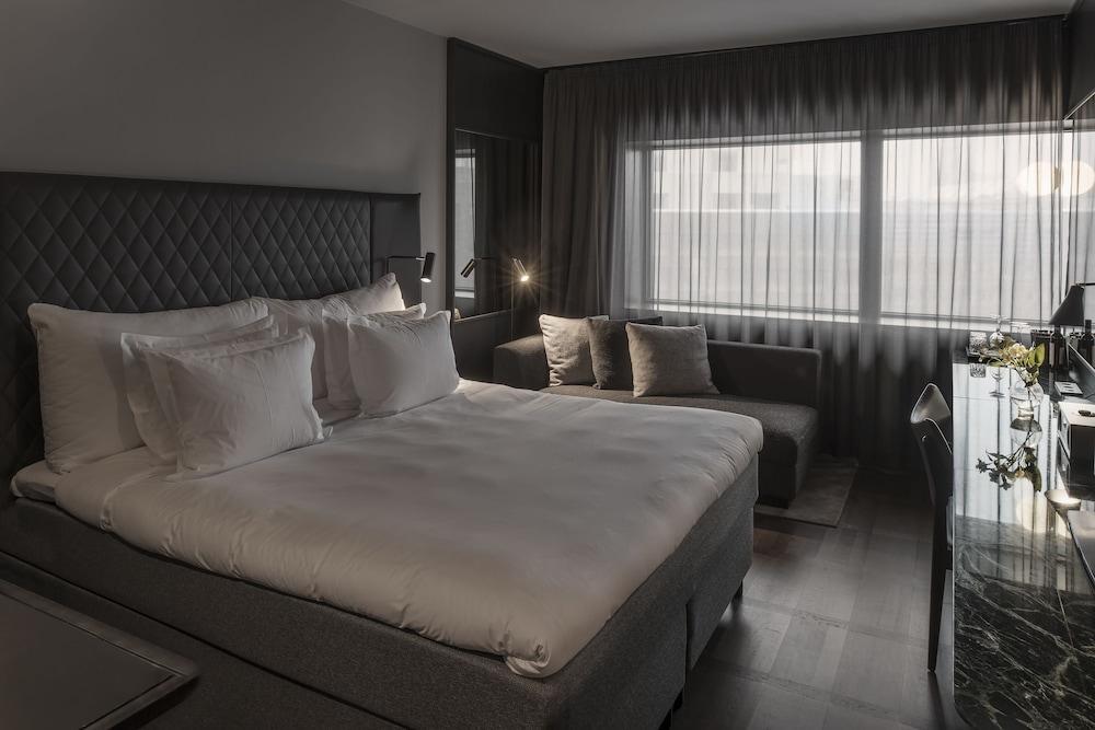 At Six 5* Ville de Stockholm
